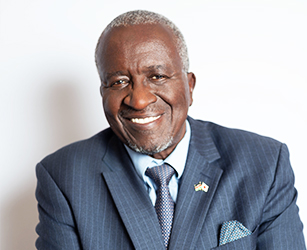 Dennis_Awori